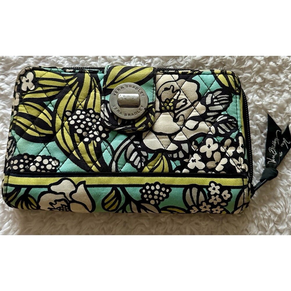 Vera Bradley Turn Lock Clasp 8” Wallet Island Blooms Retired Lots Compartments